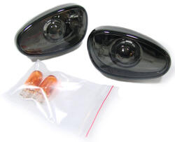 Designlampor/styling - Alfa Romeo - Sidoblinkers klarglas svart, passar Alfa Spider (145,146,155, GTV och Spider)